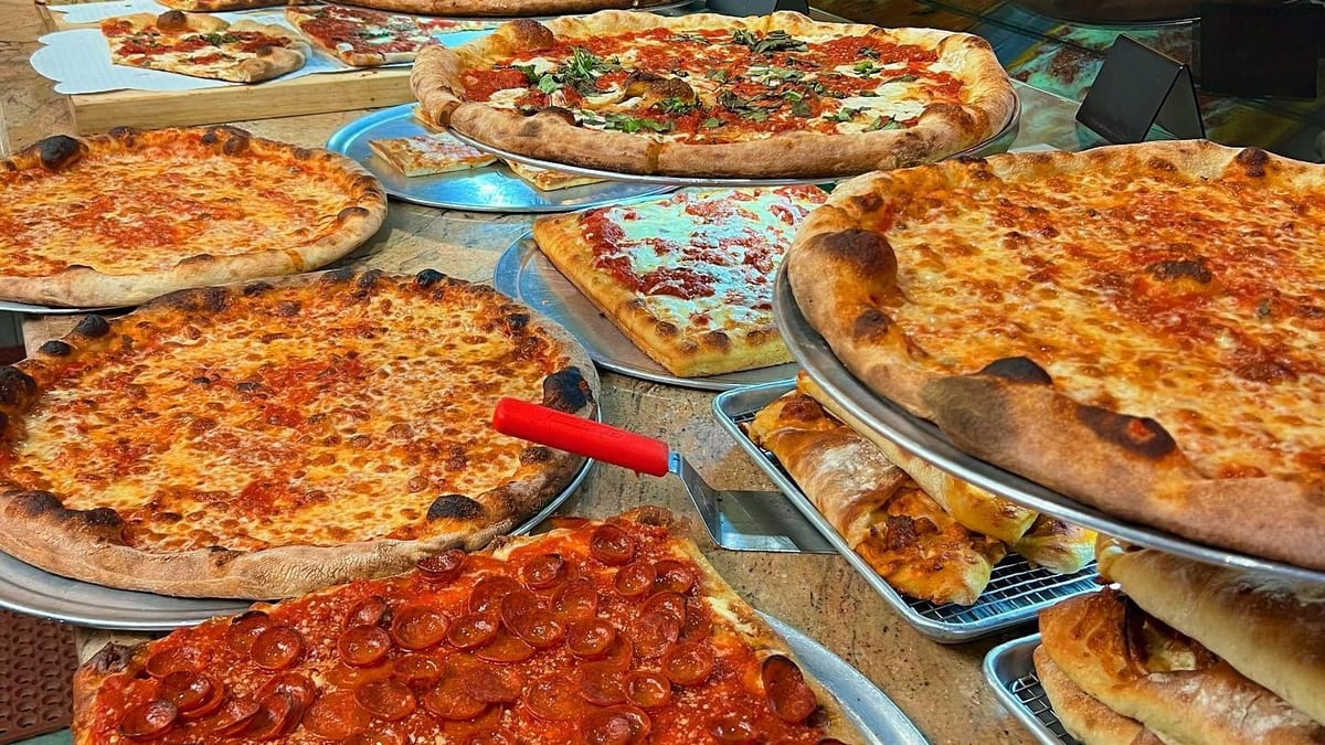 Four Pizzerias on Long Island Ranked Among the Best in the Country - La Voce di New York