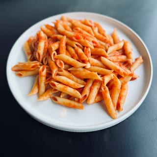 Kids Pasta w/ Tomato Sauce